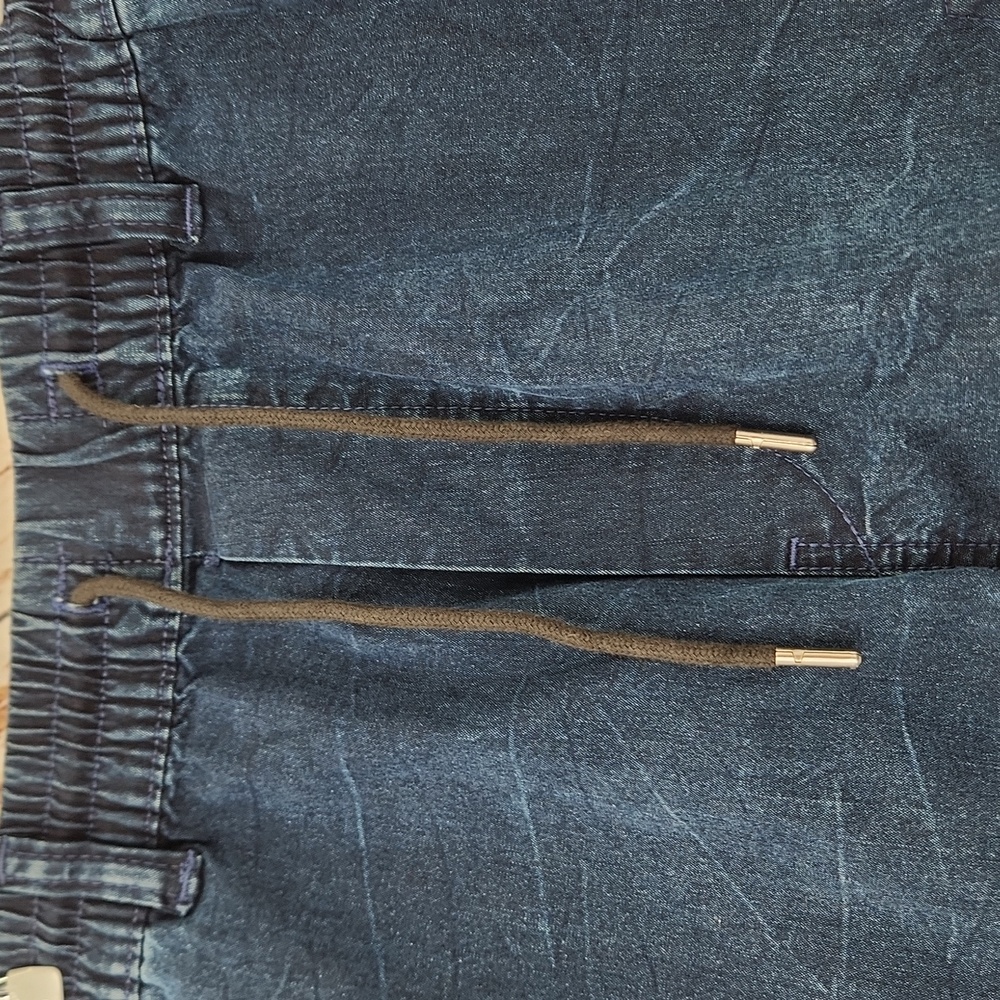 American Eagle Cargo Jean Shorts - Picture 2 of 7